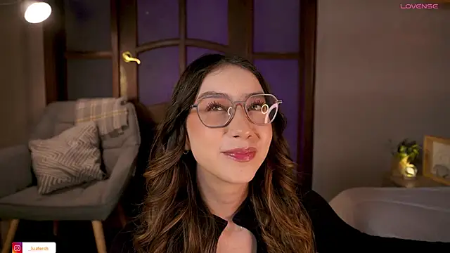 lua ferch   online show from September 18, 2025, 12:51 pm