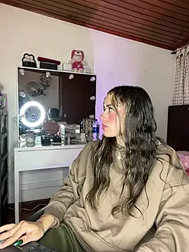 Natalia Suarez online show from March 7, 2025, 3:40 am