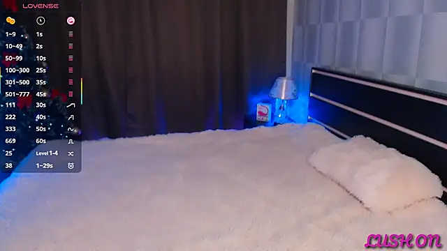 Snapshot of Kemi__Jordan chatting on February 2, 2025, 12:35 pm Kemi Jordan online show from February 2, 2025, 12:35 pm