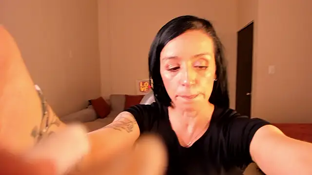 Kristen Garner online show from March 28, 2026, 8:30 pm