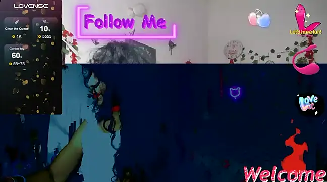 Snapshot of YourWhoreXX chatting on February 6, 2025, 11:54 am YourWhoreXX online show from February 6, 2025, 11:54 am