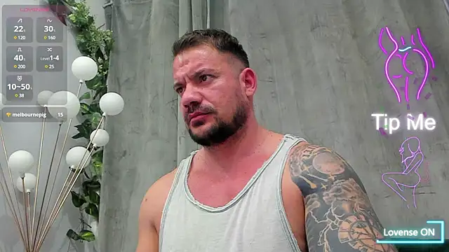 musclemonster31 online show from March 10, 2025, 6:16 am