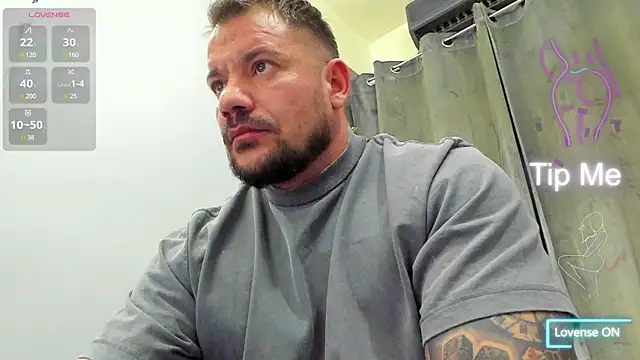 musclemonster31 online show from March 22, 2025, 4:56 am