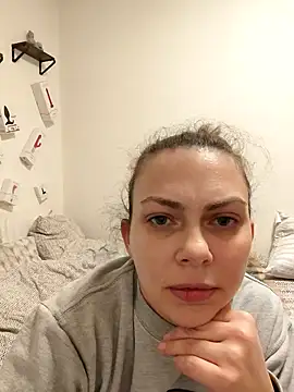 Snapshot of LEAsquirt91 chatting on January 24, 2025, 9:17 am LEAsquirt91 online show from January 24, 2025, 9:17 am