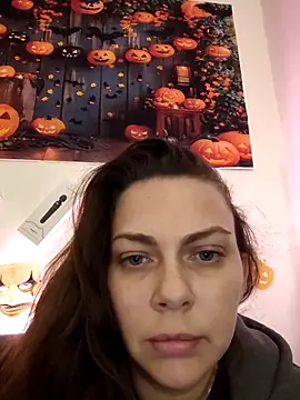 Snapshot of LEAsquirt91 chatting on November 28, 2025, 12:52 pm LEAsquirt91 online show from November 28, 2025, 12:52 pm