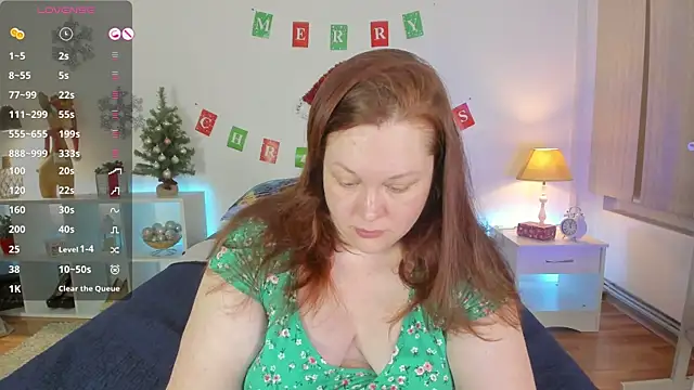 CutieGinger online show from January 7, 2025, 6:14 pm