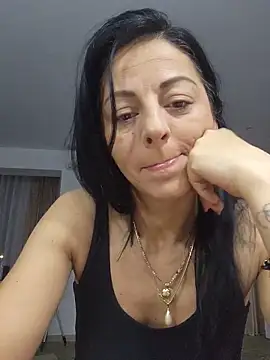 bruneta sexy23 online show from June 18, 2026, 2:45 am