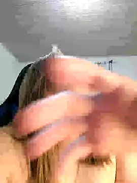 Rafaelayamazaki online show from December 20, 2024, 11:21 am