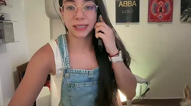 adriana  sosa  online show from January 14, 2025, 11:05 pm