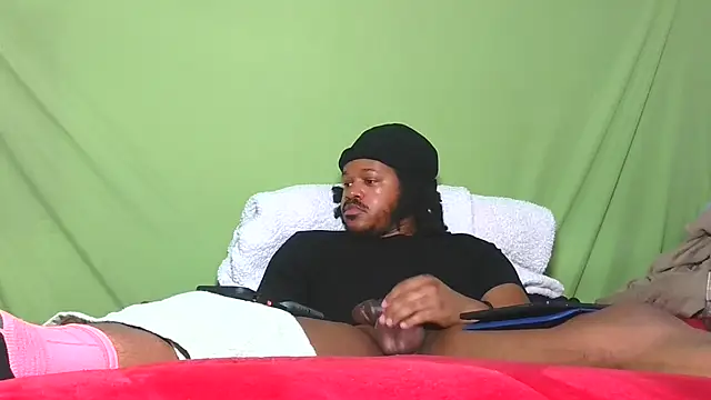 Carolinayoungin online show from October 11, 2025, 8:40 pm