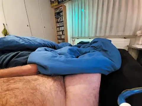 Snapshot of Ettarak chatting on December 22, 2024, 11:31 pm Ettarak online show from December 22, 2024, 11:31 pm