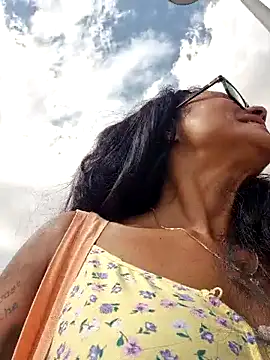 Allana Squirt online show from September 21, 2025, 10:50 am