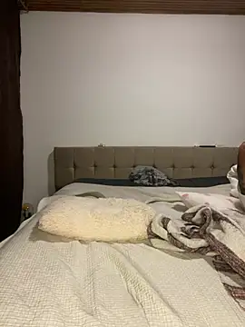 Snapshot of AgathaGeorgiou chatting on February 16, 2025, 3:26 am AgathaGeorgiou online show from February 16, 2025, 3:26 am