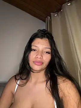 Snapshot of AgathaGeorgiou chatting on September 24, 2025, 10:24 pm AgathaGeorgiou online show from September 24, 2025, 10:24 pm