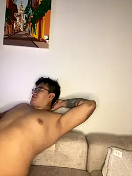 Snapshot of AgathaGeorgiou chatting on October 30, 2025, 10:43 pm AgathaGeorgiou online show from October 30, 2025, 10:43 pm