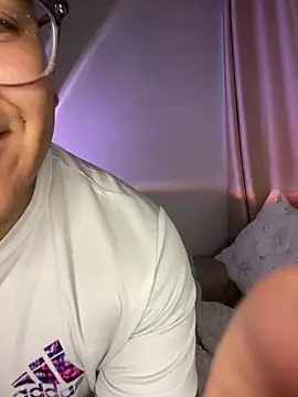 Snapshot of AgathaGeorgiou chatting on November 19, 2025, 10:21 pm AgathaGeorgiou online show from November 19, 2025, 10:21 pm