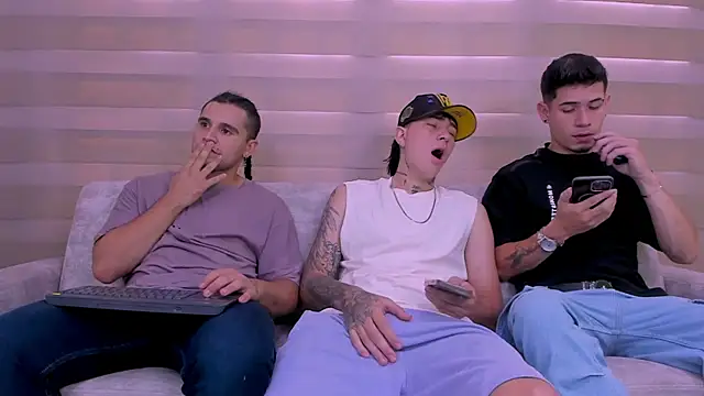 blessmyneighbors2 online show from February 7, 2025, 8:10 pm