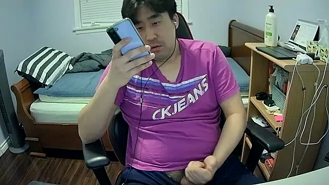 Koreanboy171 online show from March 31, 2026, 4:02 am