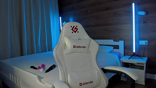 Elizabeth Hottie  online show from February 22, 2026, 12:23 am