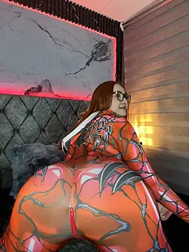 vanesaa blake online show from February 26, 2025, 2:04 am