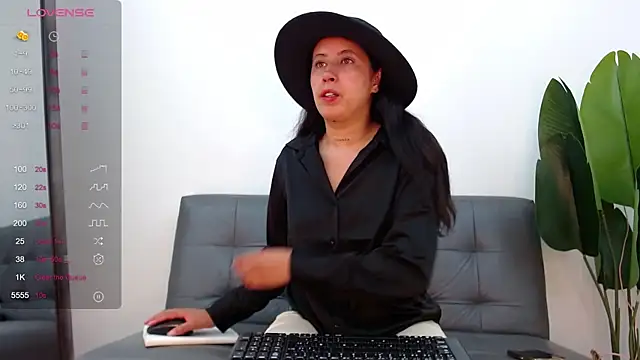 marthina thompsson online show from January 16, 2025, 12:31 pm