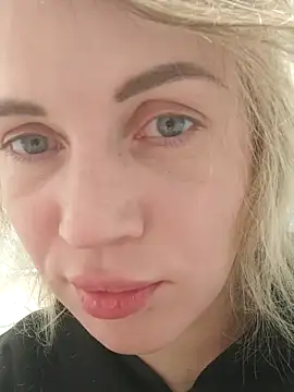 Linda Gregory online show from March 17, 2025, 11:32 pm