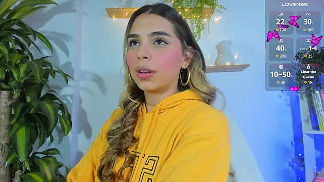 crisbell lopez online show from March 22, 2026, 2:37 am