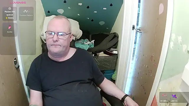 FriendlyDave online show from March 18, 2025, 8:58 am