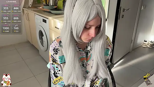 ShiroiFubuki online show from November 25, 2025, 11:43 am