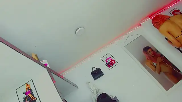 candy kendall online show from November 20, 2025, 7:46 pm