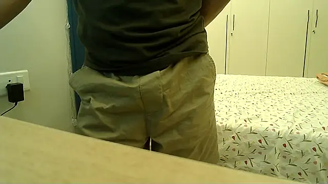 Snapshot of insanefreak69 chatting on January 5, 2025, 4:06 pm insanefreak69 online show from January 5, 2025, 4:06 pm