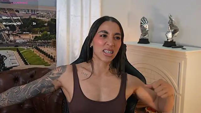 Snapshot of KAYLA_BATISTA chatting on June 18, 2026, 12:11 am KAYLA BATISTA online show from June 18, 2026, 12:11 am