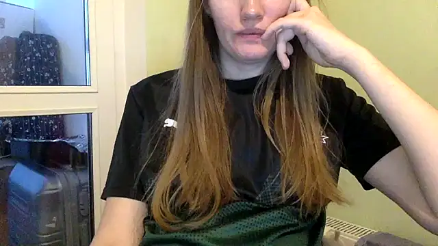 vanessa4you online show from January 20, 2025, 4:43 am