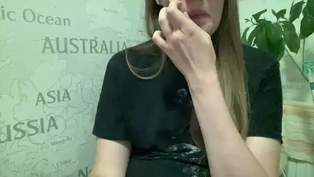 vanessa4you online show from November 6, 2025, 4:19 pm