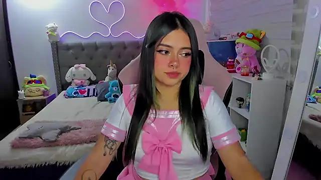 Snapshot of CuteDani_ chatting on July 26, 2026, 4:31 am CuteDani online show from July 26, 2026, 4:31 am