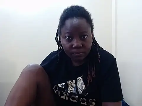 Snapshot of traper_1 chatting on April 23, 2026, 5:30 am traper 1 online show from April 23, 2026, 5:30 am