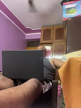 Dick 6inches online show from June 3, 2026, 4:59 am