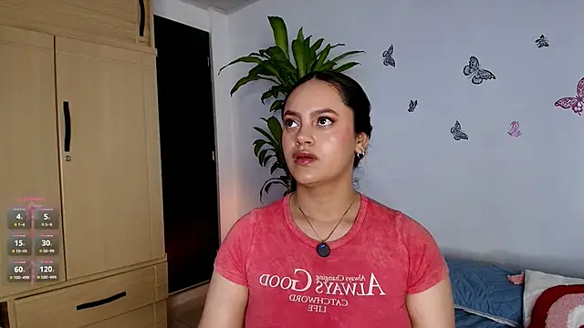 Snapshot of VICTORIABLACK_@xh chatting on March 11, 2026, 7:31 pm VICTORIABLACK xh online show from March 11, 2026, 7:31 pm