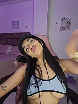 heyshaa online show from November 5, 2025, 9:04 pm