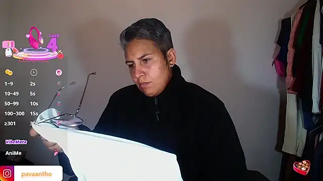 Yessi rousse online show from November 6, 2025, 8:59 am