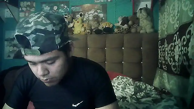 Snapshot of Valesh20 chatting on November 7, 2025, 2:44 am Valesh20 online show from November 7, 2025, 2:44 am