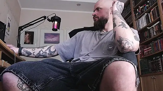 FindomJason online show from April 14, 2026, 7:03 am