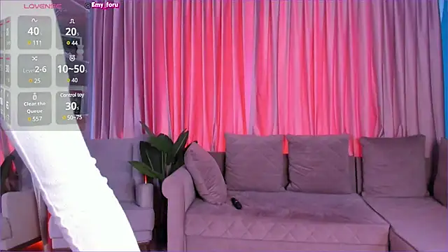 Emilyrighter1 online show from January 16, 2025, 11:15 am