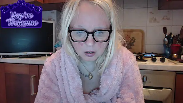 martachatte online show from February 12, 2026, 8:53 am