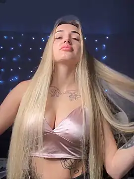 Snapshot of minalawarden chatting on December 18, 2024, 10:19 am minalawarden online show from December 18, 2024, 10:19 am