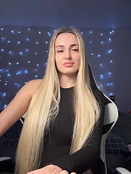 Snapshot of minalawarden chatting on February 14, 2025, 9:13 am minalawarden online show from February 14, 2025, 9:13 am