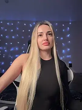 Snapshot of minalawarden chatting on March 7, 2025, 5:28 pm minalawarden online show from March 7, 2025, 5:28 pm