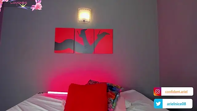 ariel35 online show from March 7, 2025, 1:20 am