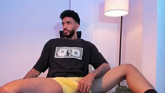 Snapshot of JesusOne chatting on January 28, 2025, 5:54 am JesusOne online show from January 28, 2025, 5:54 am