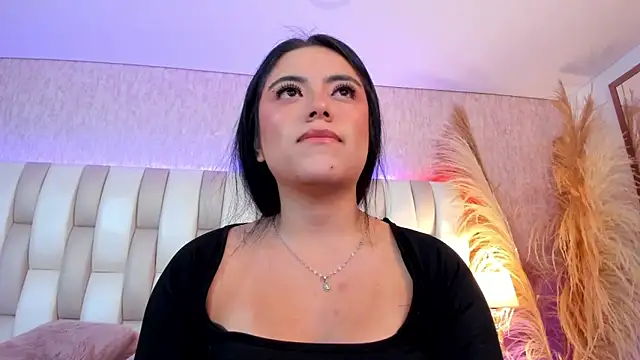 Rebeca jones online show from May 25, 2026, 12:22 pm